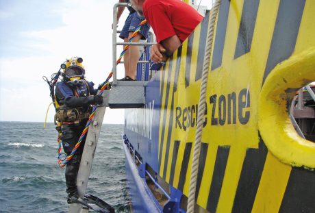 Diving Service